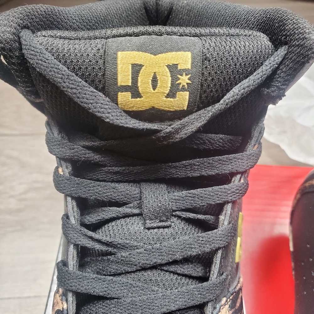DC Skateboard Shoes high top Size 5.5 Youth ADGS700034 Black Leopard Print - Picture 8 of 10